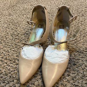 Anne Klein Flex Heels - 6.5 W